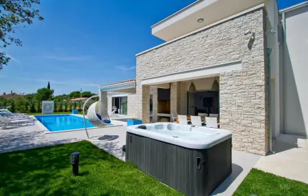 Villa Perini, Maison 10 personnes à Porec - Photo 2