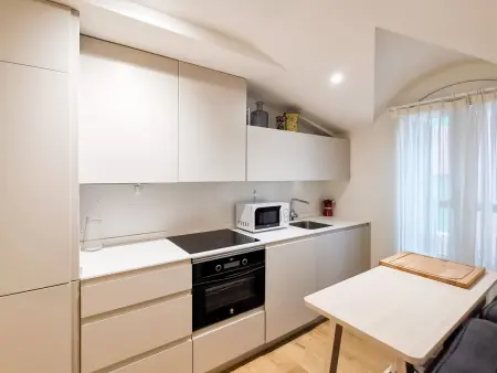 Charmant Appartement à Zarautz: 2 Chambres, Centre Historique, Proche Plage - Photo 2