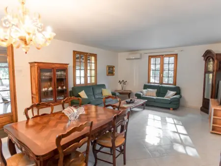 La grande Sorgues, Villa de plain-pied avec jardin clos et piscine - Photo 6