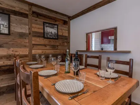 Grand appartement, skis aux pieds, 10 personnes, Courchevel 1650, parking et wifi inclus - Photo 5