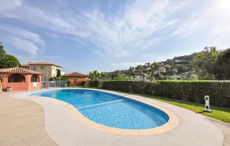 Maison 6 personnes à Roquebrune sur Argens - Photo 1
