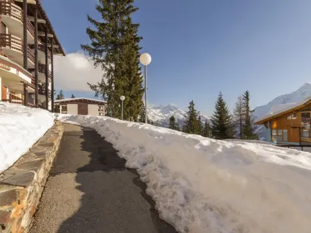 Studio rénové au pied des pistes avec balcon, Appartement 6 personnes à Montvalezan La Rosière - Photo 12
