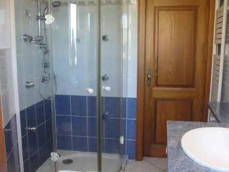 Gîte au calme avec 2 chambres, terrasse, jardin, BBQ et parking inclus à Breitenbach-Haut-Rhin - Photo 10