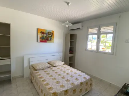 Appartement F3 vue Marina proche plage Trois Ilets - Photo 4