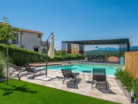 Campanero, Maison 8 personnes à Opatija Kastav - Photo 1