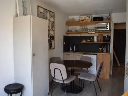 Studio cabine rénové 4 pers avec jardinet et accès parking – cœur de station - Photo 1