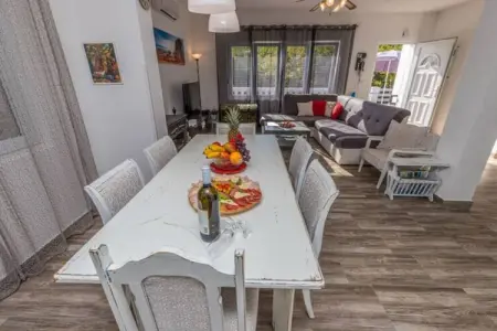 Villa Stingray, Appartement en Croatie près de l'Adriatique - Photo 11