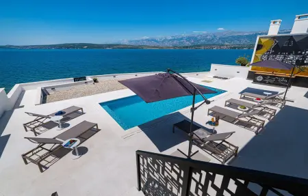 Villa Bonella, Maison 10 personnes à Novigrad - Photo 11