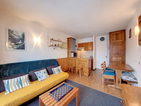 Studio fonctionnel avec coin montagne et balcon exposé Sud, proche pistes et commerces - Photo 1