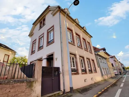 Maison de caractère avec jacuzzi et parking à deux pas du centre historique de Colmar - Photo 32