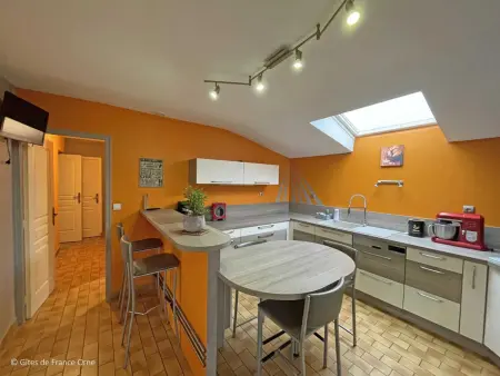 Maison de charme en granit avec jardin clos, tout inclus, près de Domfront - Photo 1
