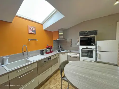Maison de charme en granit avec jardin clos, tout inclus, près de Domfront - Photo 3