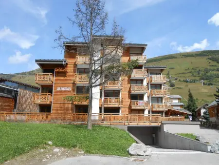 Charmant 2 pièces au pied des pistes avec balcon et casier à ski - Photo 10