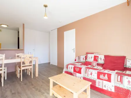 Appartement rénové à Peyragudes, 6 pers, proche pistes, parking gratuit & avantages ski - Photo 2