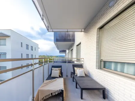 Superbe Appartement Central à La Pineda avec Piscine, Jardin et Proche Plage - Photo 2