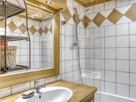 Appartement au cœur de Megève avec terrasse, cheminée, 3 chambres, wifi et linge inclus - Photo 5