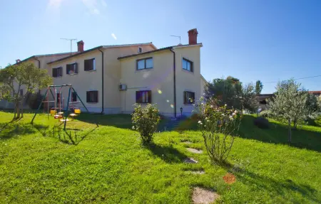 perla Klaudio, Maison 8 personnes à Tinjan - Photo 13