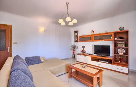 perla Klaudio, Maison 8 personnes à Tinjan - Photo 21
