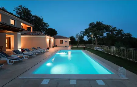 Villa Re, Maison 8 personnes à Svetvincenat - Photo 2
