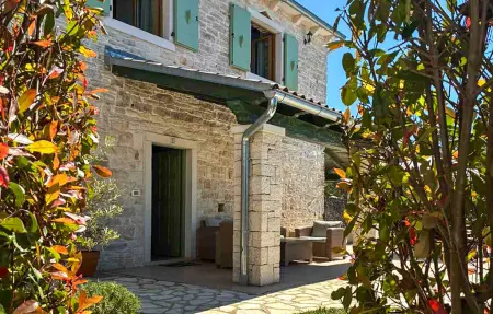 Villa Ambrogino, Maison 8 personnes à Tinjan - Photo 4