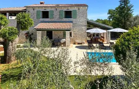 Villa Ambrogino, Maison 8 personnes à Tinjan - Photo 6