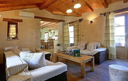 Villa Stella, Maison 8 personnes à Tinjan - Photo 1