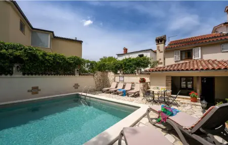 Casa Gianni, Maison 7 personnes à Krsan - Photo 2