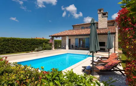 House Anka, Maison 6 personnes à Tinjan - Photo 4