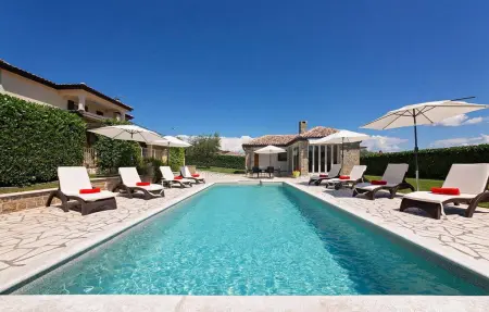 Villa Inga, Maison 8 personnes à Buje - Photo 2