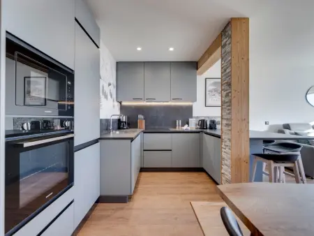Appartement rénové, près des pistes, pour 8 personnes - Photo 4