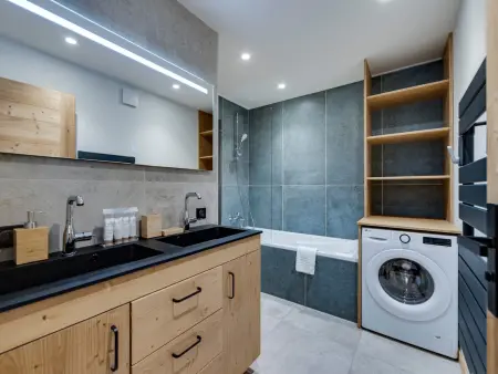 Appartement rénové, près des pistes, pour 8 personnes - Photo 8