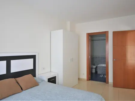 Appartement Rez-de-Chaussée avec Jardin, Piscine, et Climatisation, Idéal pour Familles - Photo 14