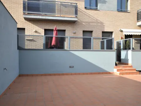 Appartement Rez-de-Chaussée avec Jardin, Piscine, et Climatisation, Idéal pour Familles - Photo 22