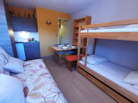 Studio pieds des pistes, 5 couchages, TV et ascenseur - Photo 1