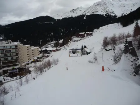 Studio pieds des pistes, 5 couchages, TV et ascenseur - Photo 9