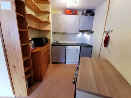 2 Pièces, skis aux pieds, proche commerces avec balcon. Capacité 6 pers, animaux non admis - Photo 9