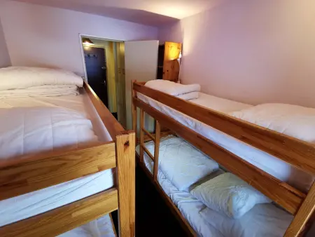 2 Pièces, skis aux pieds, proche commerces avec balcon. Capacité 6 pers, animaux non admis - Photo 11