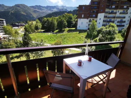 2 Pièces, skis aux pieds, proche commerces avec balcon. Capacité 6 pers, animaux non admis - Photo 14