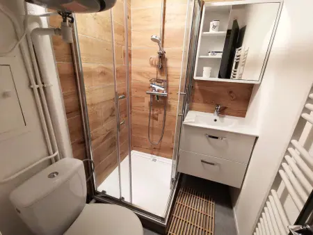 Studio familial au coeur des 7 Laux pour 4 personnes - Photo 4
