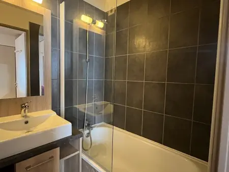 Confortable appartement pour 6 personnes avec wifi à Plagne Soleil - Photo 6