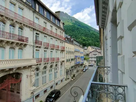 Appartement T2 4 couchages au centre de Cauterets avec ascenseur - Photo 12