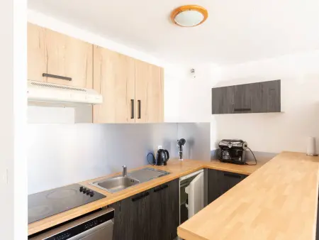 Appartement spacieux 8 pers, Peyragudes, terrasse, parking gratuit, avantages location ski - Photo 2