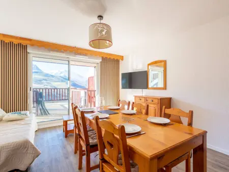 Appartement spacieux 8 pers, Peyragudes, terrasse, parking gratuit, avantages location ski - Photo 4