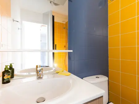 Appartement spacieux 8 pers, Peyragudes, terrasse, parking gratuit, avantages location ski - Photo 9