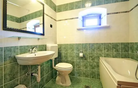 Villa David, Maison 8 personnes à Tinjan - Photo 31