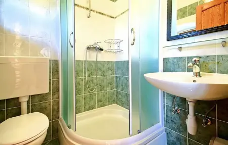 Villa David, Maison 8 personnes à Tinjan - Photo 32