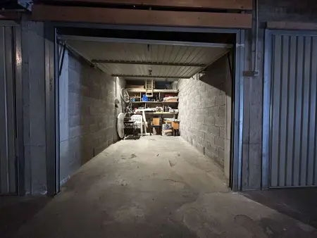 Grand appartement 4 chambres, proche centre et pistes, parking privatif - Photo 16