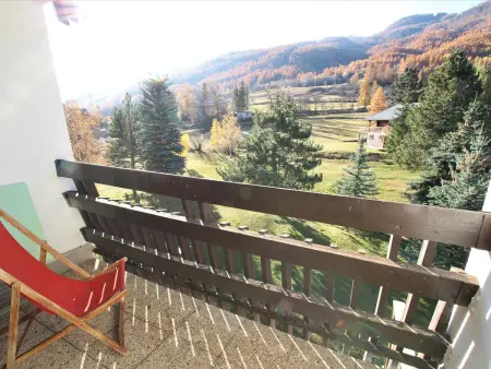 Studio cosy avec coin montagne, proche télésiège et commerces, parking privé, retour ski direct! - Photo 6