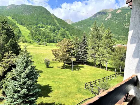 Studio cosy avec coin montagne, proche télésiège et commerces, parking privé, retour ski direct! - Photo 8