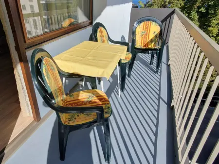 Charmant appartement proche du lac avec Wi-Fi et parking à Évian-les-Bains - Photo 10